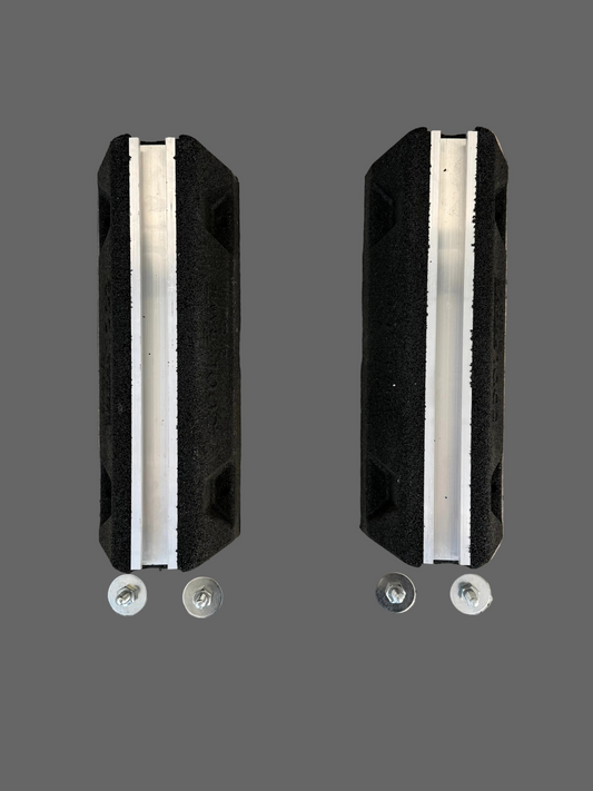 Dämpfungssockel für Klimaanlagen – 400 mm | 95 × 135 × 400 mm | inkl. Hammerkopf-Schrauben